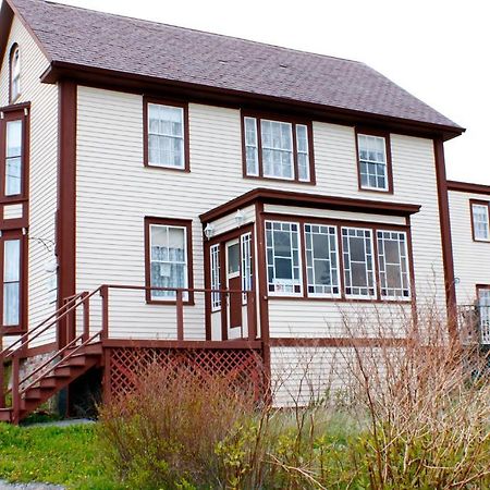 Bishop White Manor Hotel Trinity Bagian luar foto